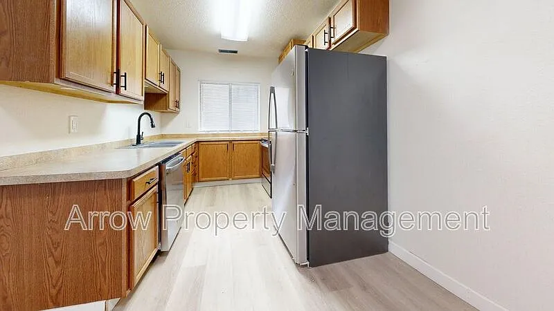 201 E Arbor Ave — Photo 4