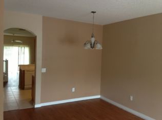 12845 Kings Crossing Dr, Gibsonton, FL 33534