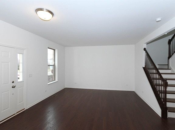 3rd image of 797 Richwood Ave
