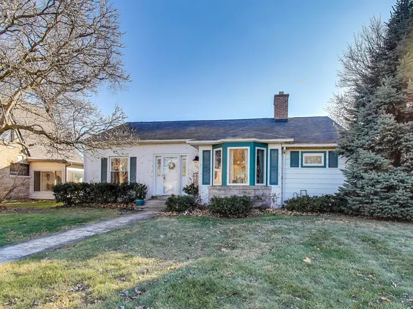 108 Beverly Pl, Munster, IN 46321