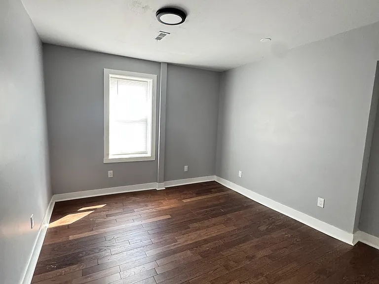 148 Rosette St #1 — Photo 7