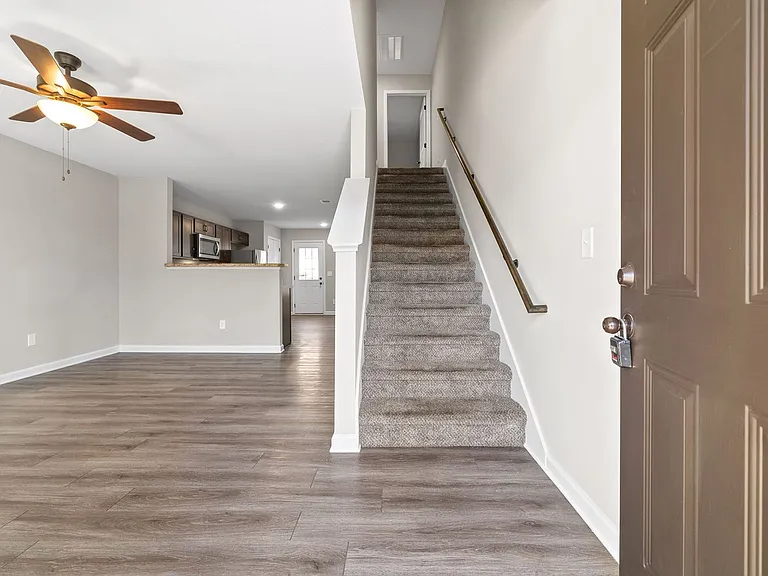 Smithson Ln - 268 (x4) — Photo 4