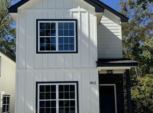 952 Greenwood Ave, Clarksville, TN 37040