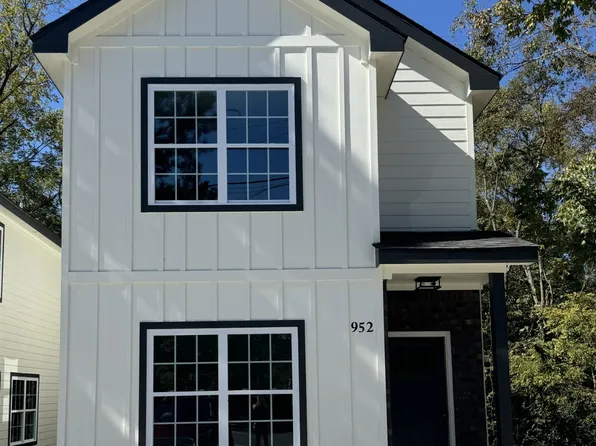 952 Greenwood Ave, Clarksville, TN 37040