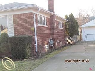 3rd image of 16756 Juliana Ave