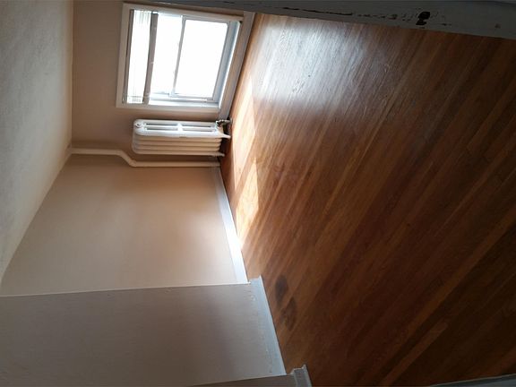 rear bedroom