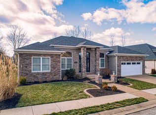 4730 Fieldcrest Place Cir, Newburgh, IN 47630