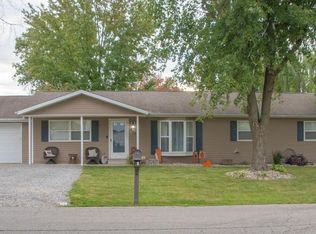 510 Roddy Rd, Salem, IL 62881