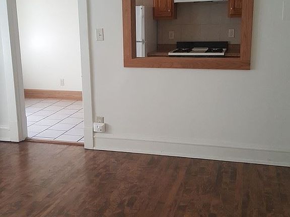2nd image of 3554 N Prospect Ave APT 8