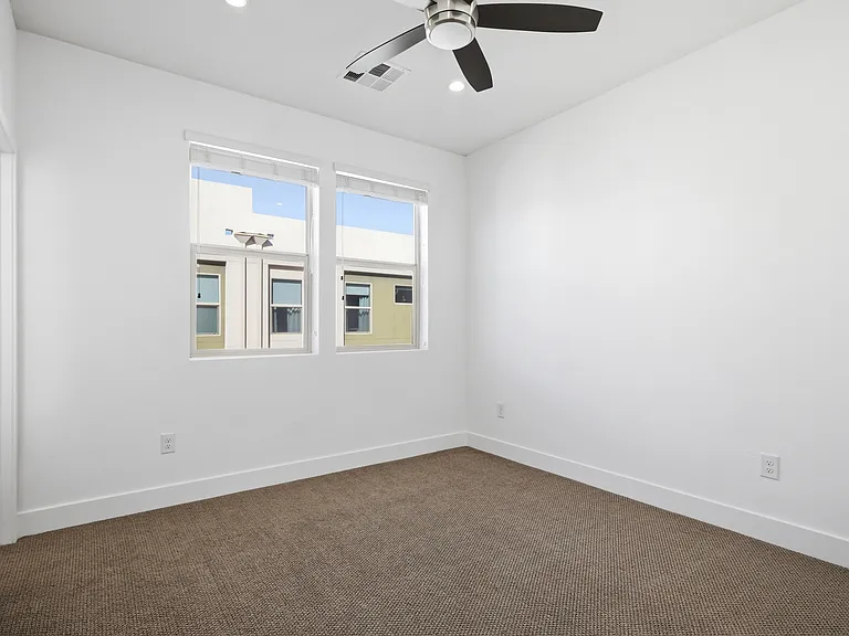 820 N 8th Ave #24 — Photo 20
