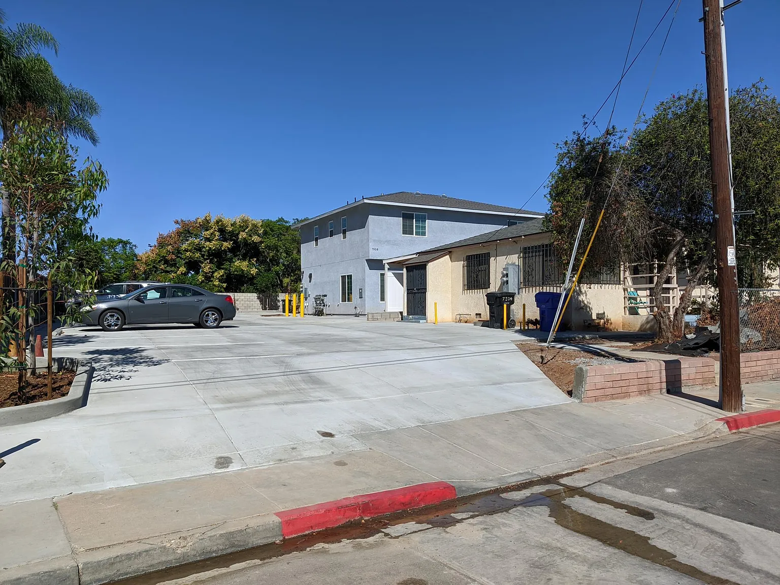 7310 Hyatt St — Photo 2