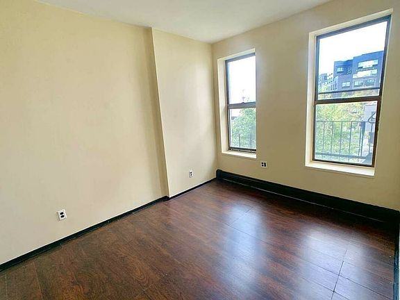 3rd image of 891 Pacific St #3A