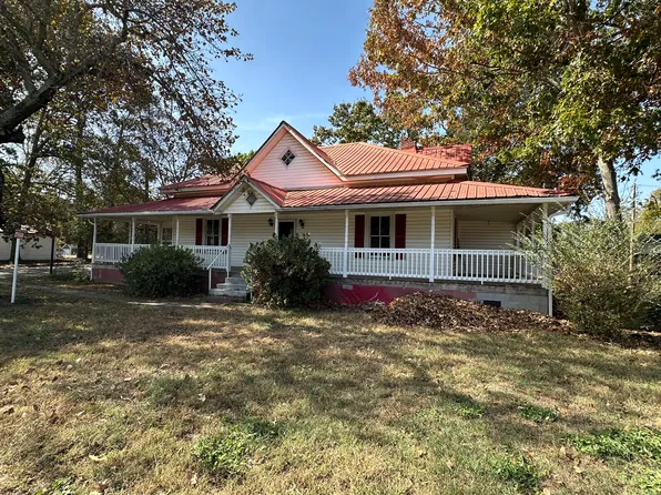 9428 Augusta Rd, Pelzer, SC 29669