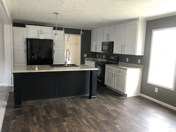 4th image of 5068 Appoloosa Way