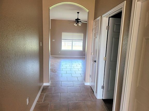 3rd image of 3027-3029 Lodgepole Ln #3027