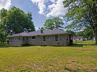 220 Central Ave, White Sulphur Springs, WV 24986