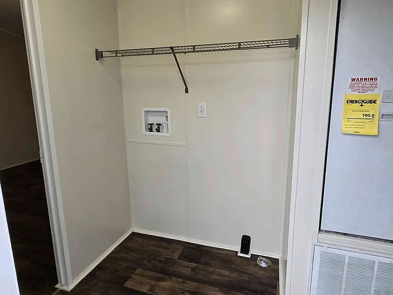 709 N Collins Fwy #129 — Photo 12