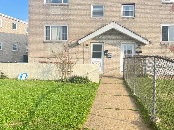 3302 Primrose Rd Floor 2, Philadelphia, PA 19114