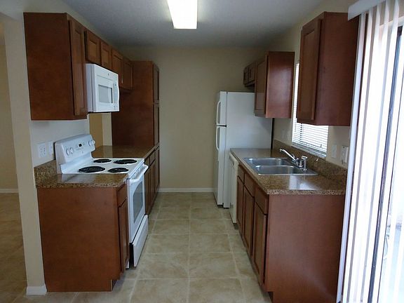 4th image of 6272 Yorktown Dr #182