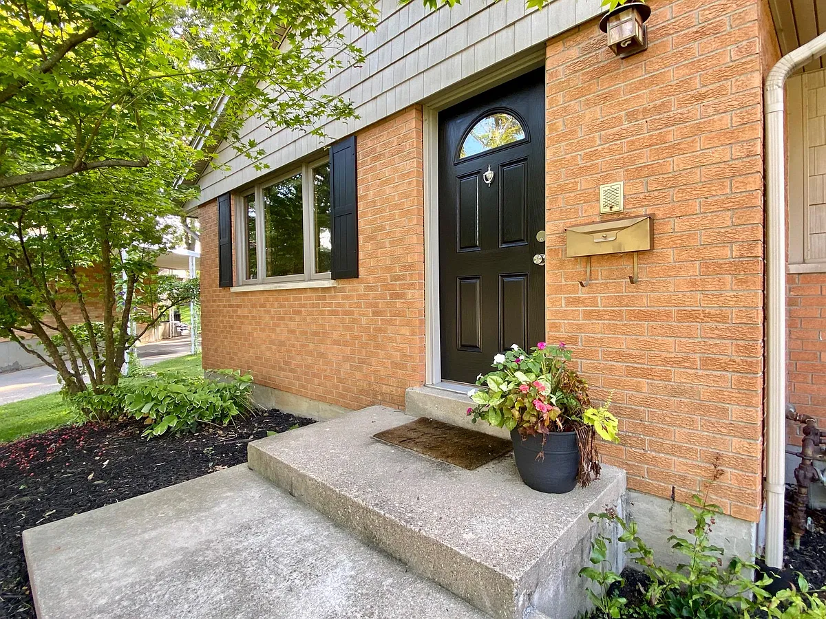 Building Photo - 4085 Mefford Ln