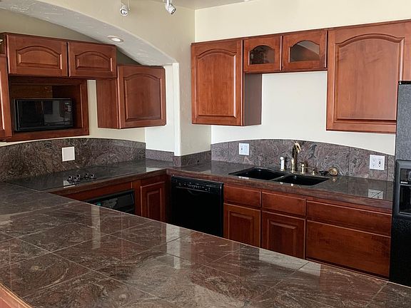 2nd image of 1020 15th St APT 12J