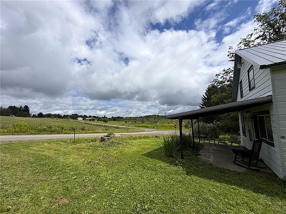 5th image of 1557 Wilson Rd