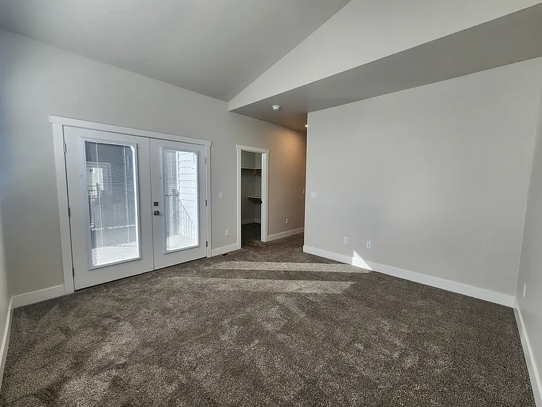 Pomona Park Townhomes — Photo 41