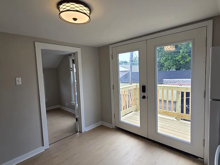 1008 George St #2 — Photo 3