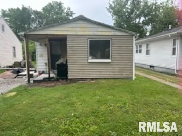 2624 Lowell Ave, Springfield, IL 62704