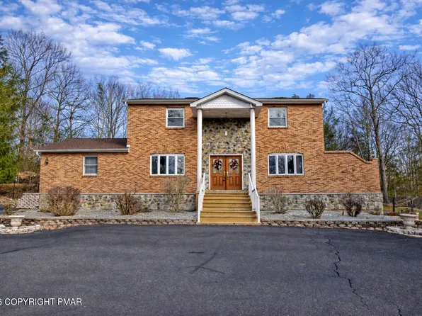 214 Sunrise Loop, Henryville, PA 18332