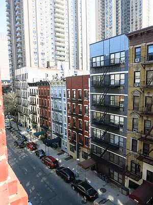 Rented by City & Suburban | media 25