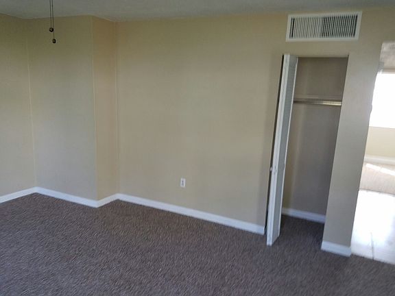 4th image of 8401 N Atlantic Ave APT B1