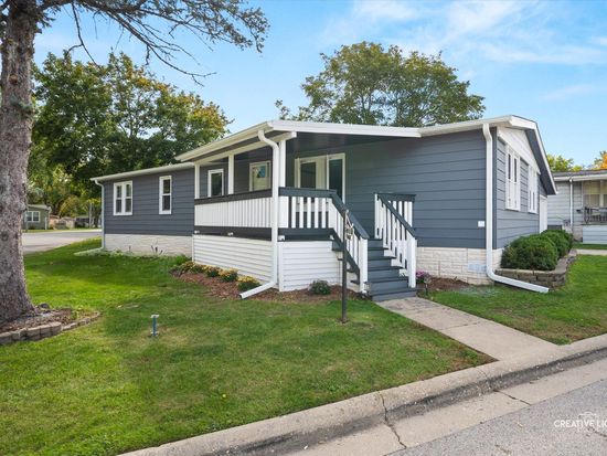 115 Tollview Rd, Elgin, IL 60123