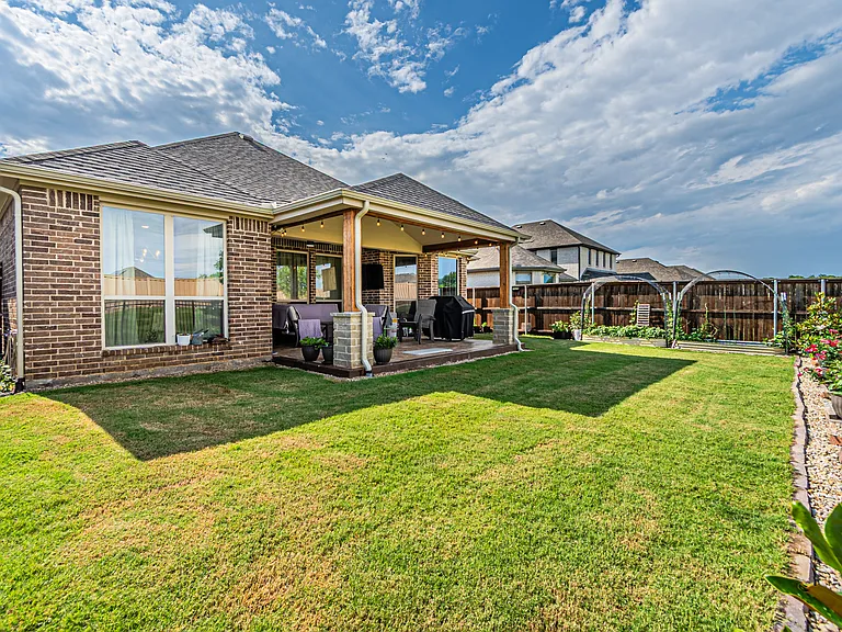 3508 Crescent Ln — Photo 42