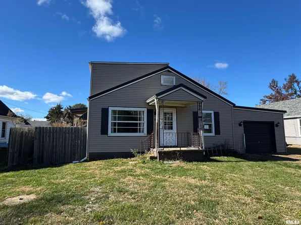 202 Burlington Ave, Saint David, IL 61563