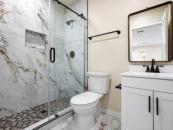 4th image of 725 E Encanto Dr #1