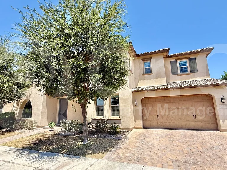 972 W Kaibab Dr — Photo 2