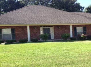 136 Navajo Cir, Clinton, MS 39056