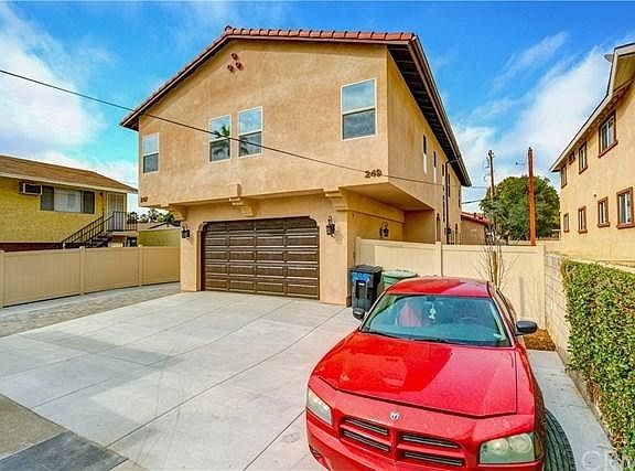 4th image of 245 E Puente St