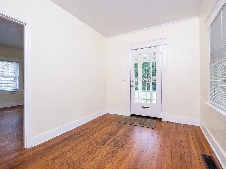 3710 W Capitol Ave — Photo 10