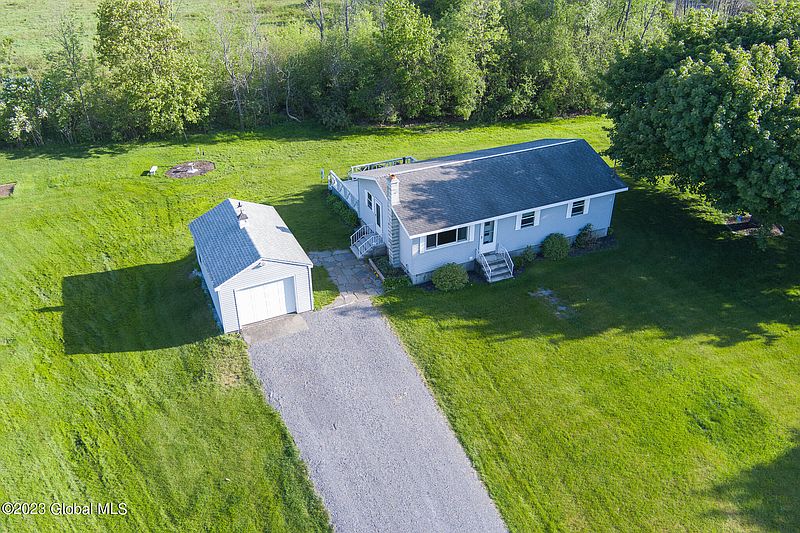 3rd image of 100 Wagner Road
