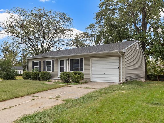 2nd image of 12430 Pizarro Dr