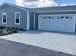 9016 Fairway Loop, Dade City, FL 33525