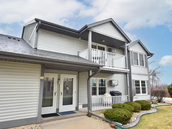 810 Rockingham COURT #C, West Bend, WI 53090