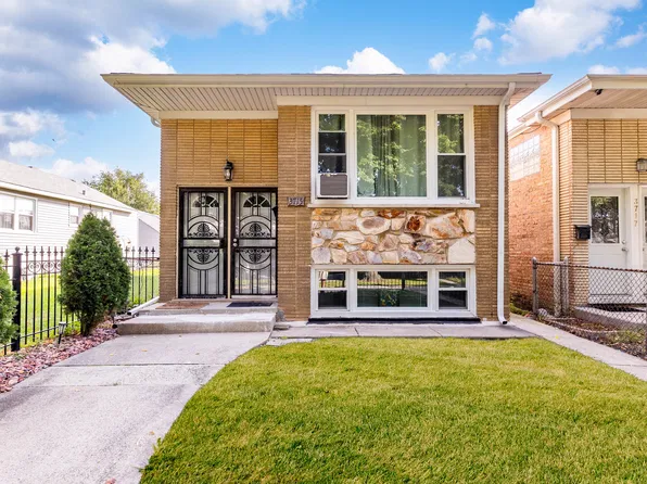 3715 S 52nd Ct, Cicero, IL 60804
