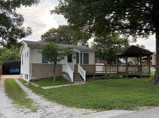 4611 Esther Ave, Saint Louis, MO 63129