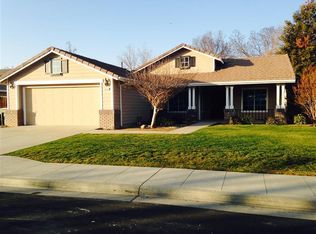 2655 Beverly Ave, Clovis, CA