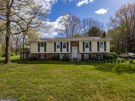 2nd image of 37 John Weaver Dr