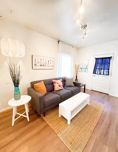 2418 India St Photo 1