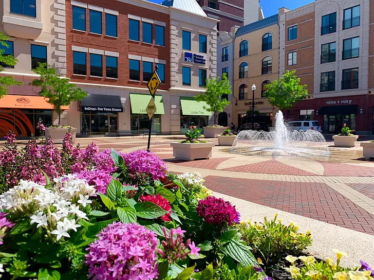 The Kent at Carmel City Center — Photo 43